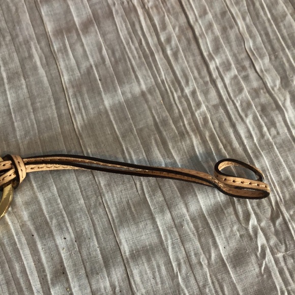 MICHAEL KORS genuine gold logo bag charm with tan leather strap 7" - Picture 3 of 5